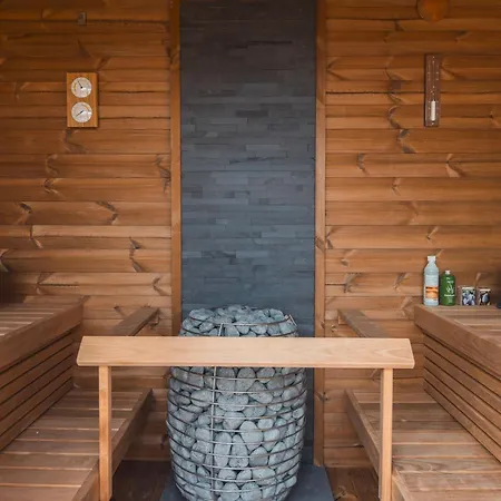 Domvs Glamp 바메노