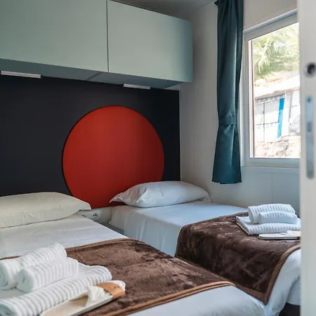 홀리데이파크 Domvs Glamp