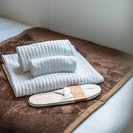 Domvs Glamp 홀리데이파크 바메노