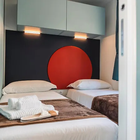 홀리데이파크 Domvs Glamp