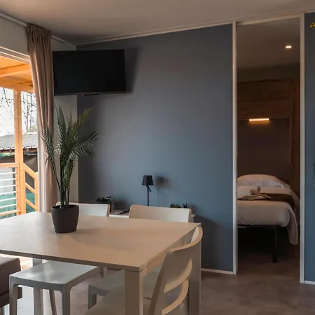 홀리데이파크 Domvs Glamp *