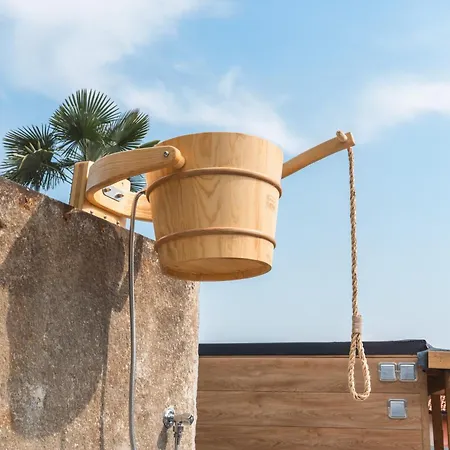 Domvs Glamp 홀리데이파크 바메노