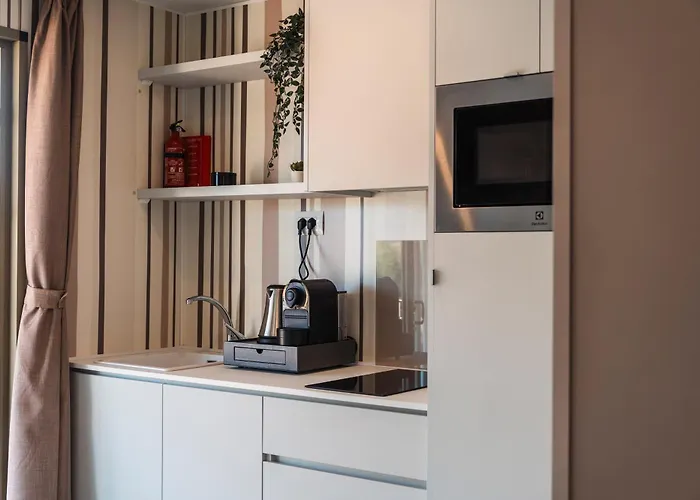 Domvs Glamp 바메노